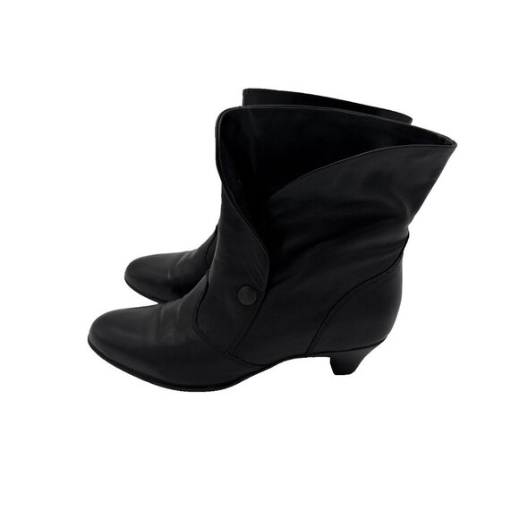 YOU by crocs‎ black ankle boot leather size 7.5 italian made kitten heel Witch - Picture 1 of 16